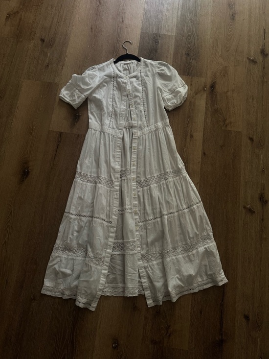 GAP Dresses & Skirts - GAP White Lace-Trim Maxi Dress